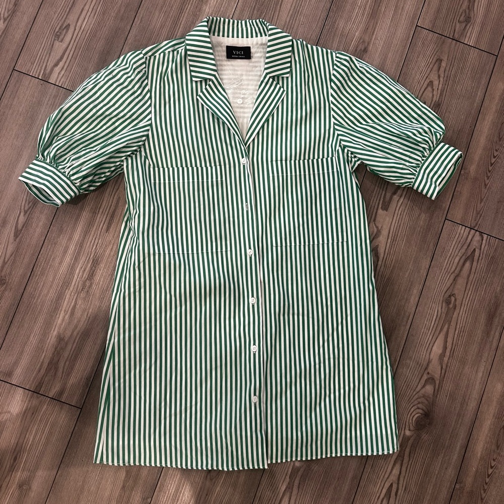 Vici Green and White Striped Shirt Dress size xs